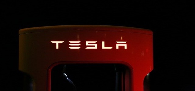 Tesla app outage led to several drivers being locked out of their cars